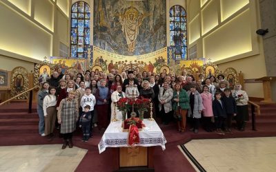 Mothers in Prayer from Calgary and Edmonton Gather Before Hoshiv’s Miraculous Icon